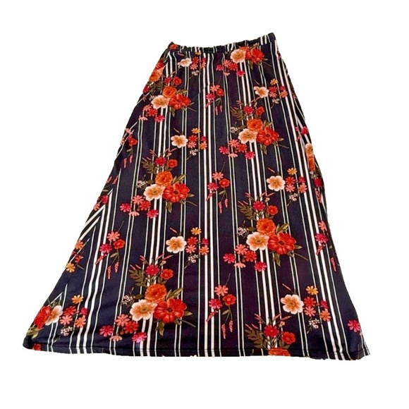 French Laundry Women's Boho Maxi Skirt; Black/Stripes/Floral; Elastic Waist; L - Picture 8 of 8
